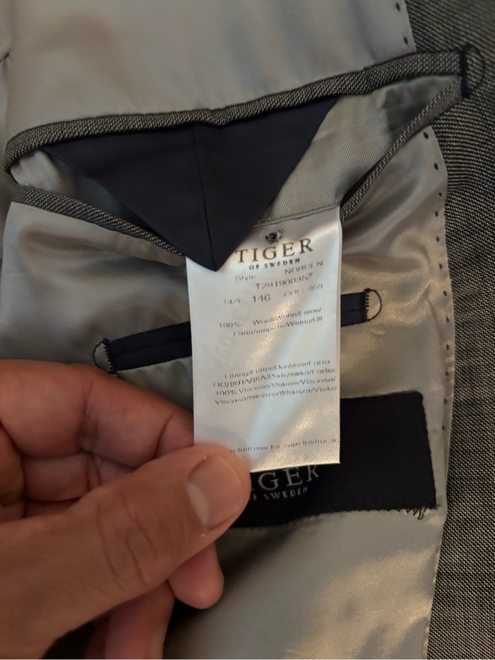 Tiger of Sweden βNordenβ Slim Gray Two-Button Blazer - Picture 8 of 8
